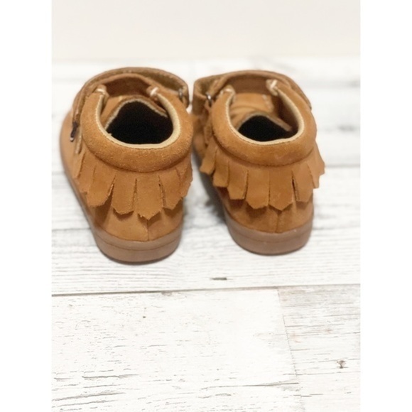 Hanna Andersson Haskell Leather Ankle Moccasin Boots - Picture 3 of 7